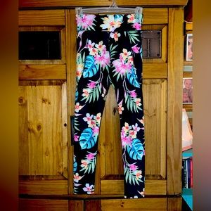 Old Navy Girls Legging bran new no tags.